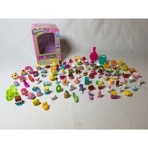 Shopkins Miniatures Toy Collection Lot Vending Machine Case 90+ Pieces